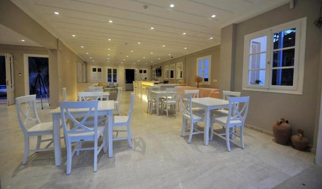 Agios-Nikitas-Hotel-9.jpg