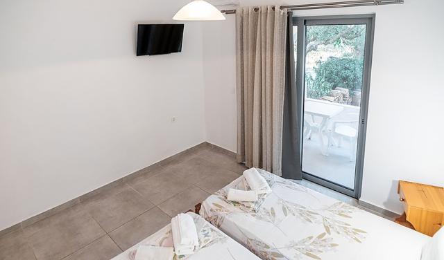 Athina-Studia-9.jpg