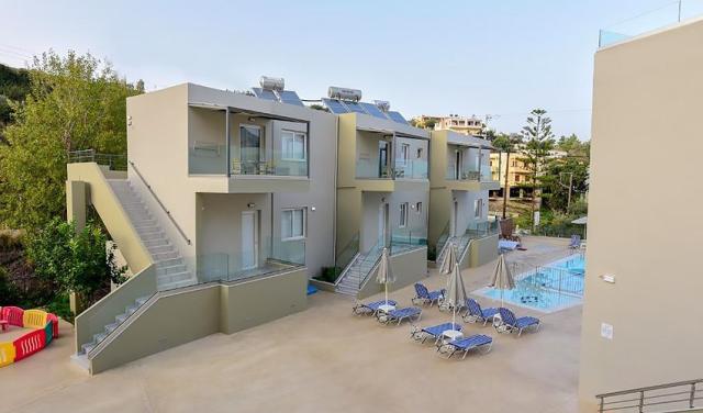 Apt-Blue-Horizon-1.jpg