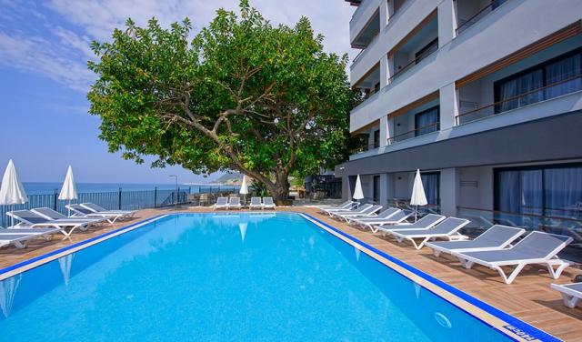 FLORIA BEACH (26).jpg
