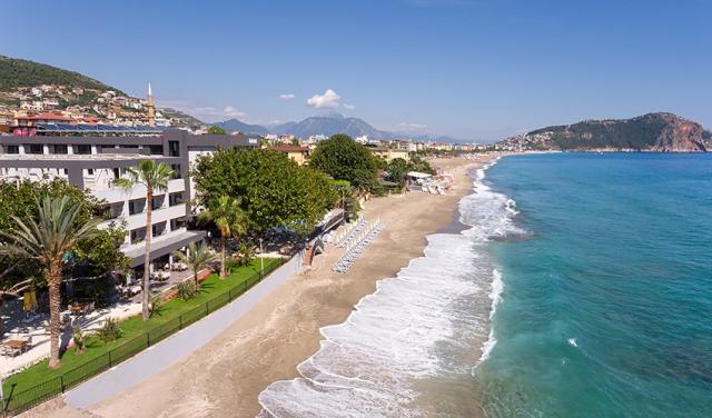 FLORIA BEACH (3).jpg