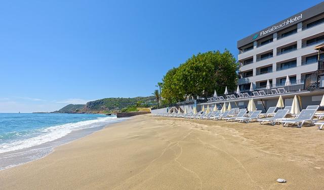 FLORIA BEACH (10).jpg