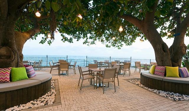 FLORIA BEACH (12).jpg