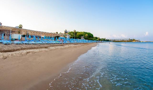 BEACH22.jpg