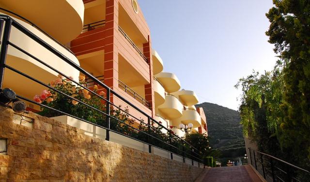 Elpis-Hotel-4.jpg
