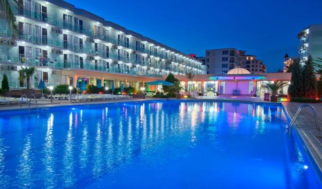 Hotel-Kotva_Sunny-Beach_Pool_6.jpg