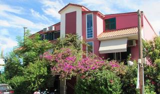 Aparthotel Logan´s Beach
