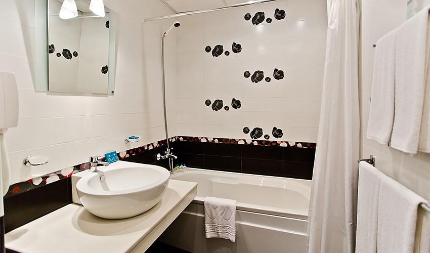 MPM BLUE PEARL (18).jpg