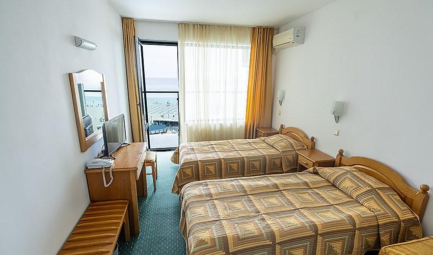 Slavyanski-Hotel-12.jpg
