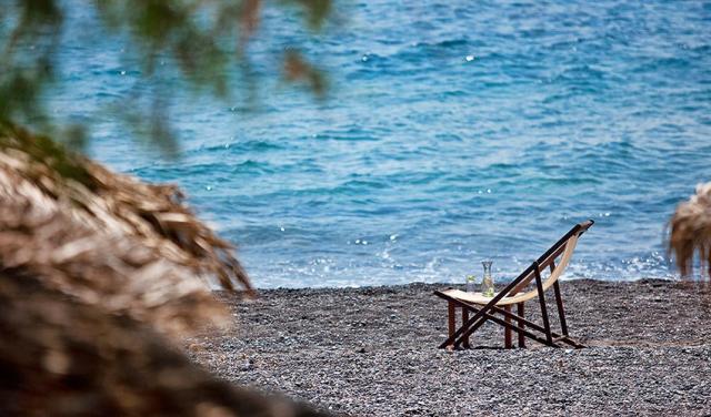 KAMARI BEACH (5)2.jpg