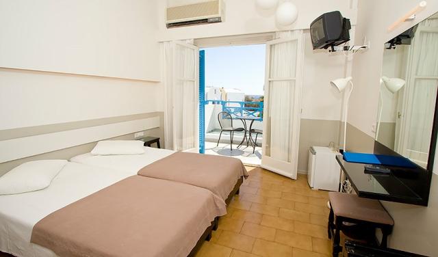 Hotel-Kamari-Beach-41.jpg