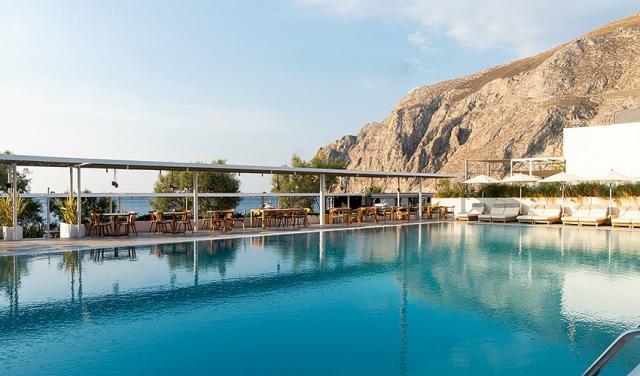 Hotel-Kamari-Beach-9.jpg