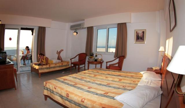 Semiramis-village-10.jpg