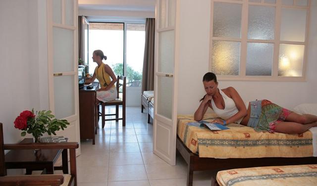 Semiramis-village-11.jpg