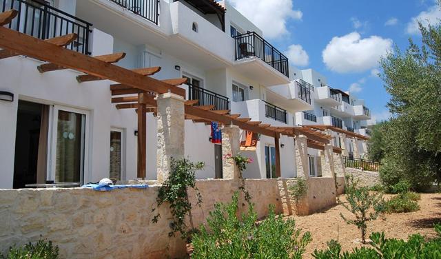 Semiramis-village-9.jpg