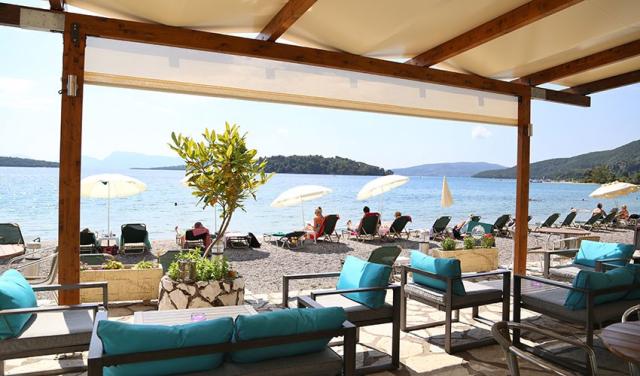 Madouri-beach-4.jpg