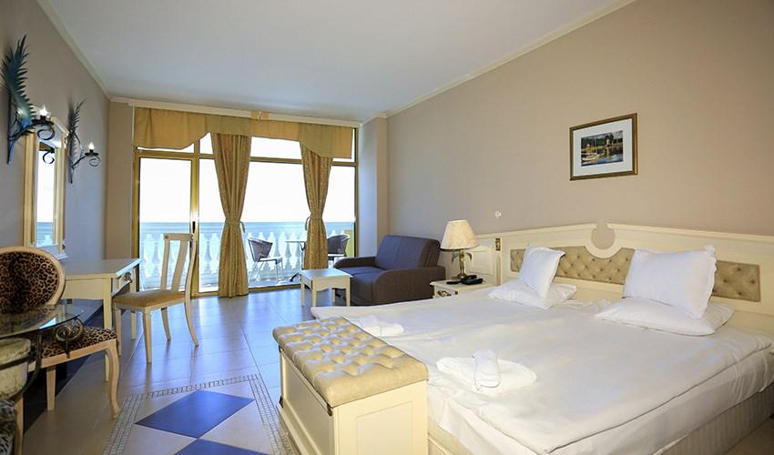 Imperial-Palace-Hotel-19.jpg