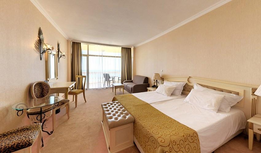 Imperial-Palace-Hotel-21.jpg