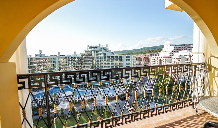 Imperial-Palace-Hotel-35.jpg