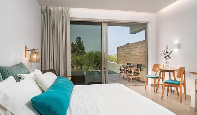 Tsamis-Zante-Suites-26.jpg
