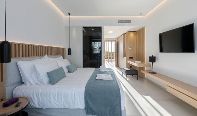 hotel-d-andrea-lagoon-suites-12.jpg