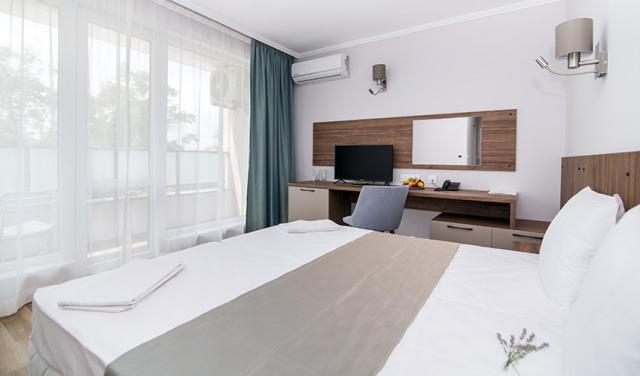 Cinema-Hotel-45.jpg