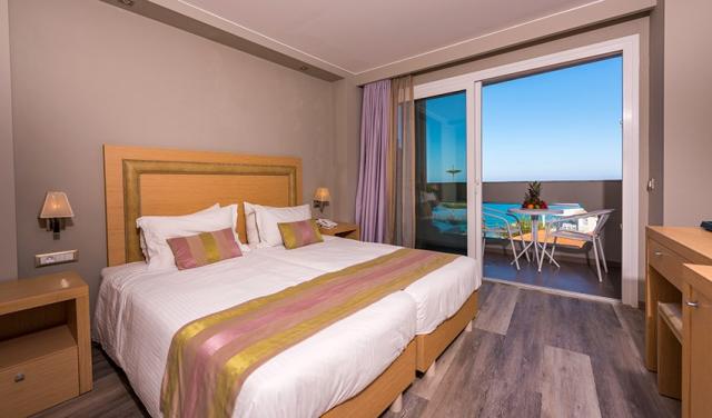 alexandra-beach-resort-22.jpg