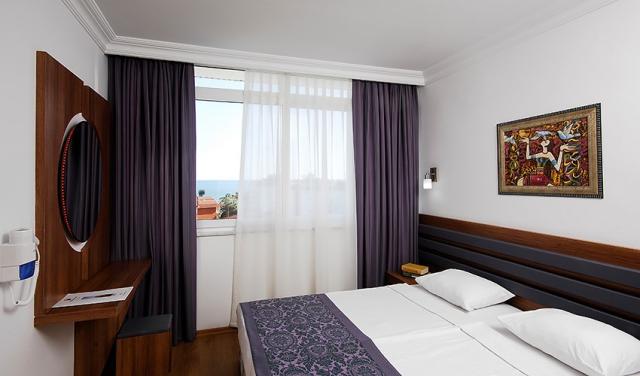 Hotel-sealine-9.jpg