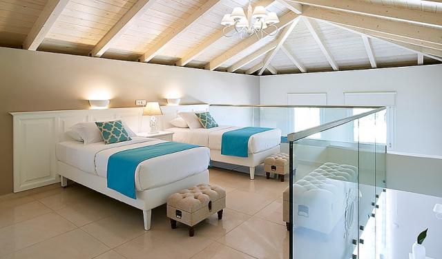 anemos-luxury-hotel-30.jpg