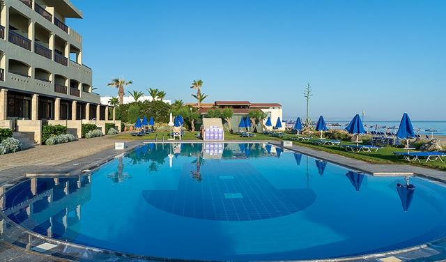 Aquila-Rithymna-Beach-3.jpg