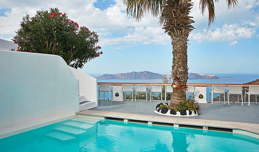 Cliff Side Suites