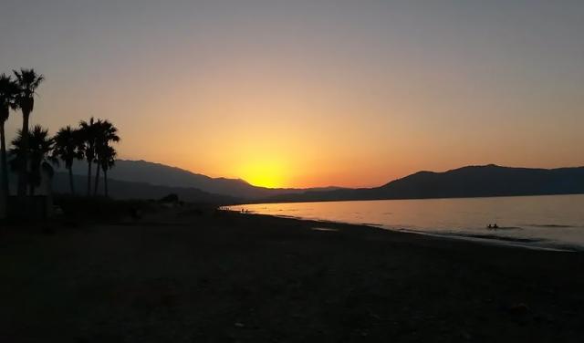 Mari-Beach-152.jpg
