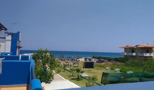 Mari-Beach-192.jpg