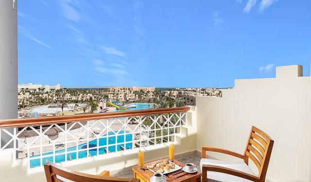 Hotel-Royal-Lagoon-Resort-4.jpg