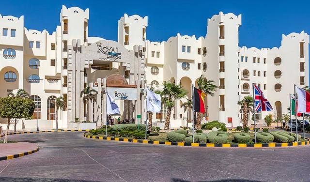 Hotel-Royal-Lagoon-Resort-1.jpg