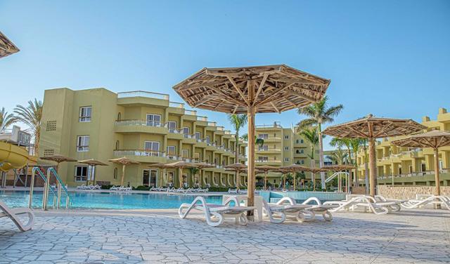 Palm-Beach-Resort-Hotel-2.jpg
