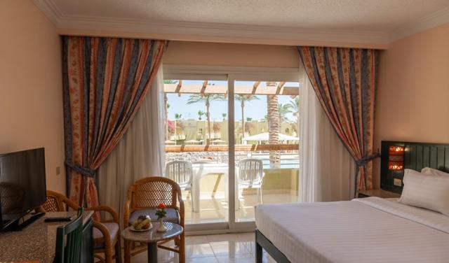 Palm-Beach-Resort-Hotel-42.jpg