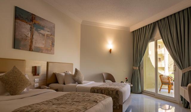 Palm-Beach-Resort-Hotel-45.jpg