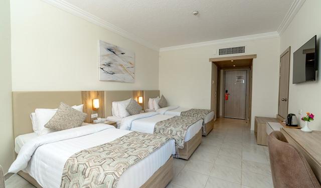 Palm-Beach-Resort-Hotel-47.jpg