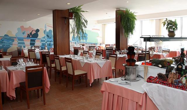 Hotel-Orca-Praia-17.jpg