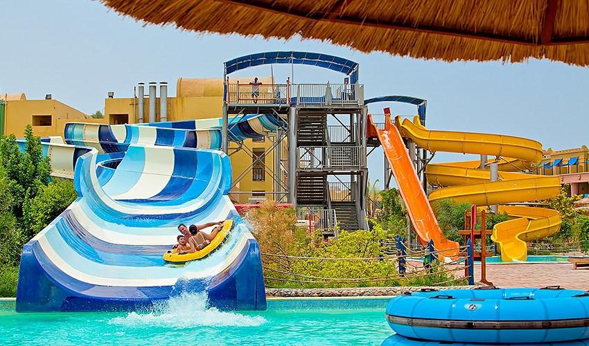 Titanic Beach Spa & Aquapark