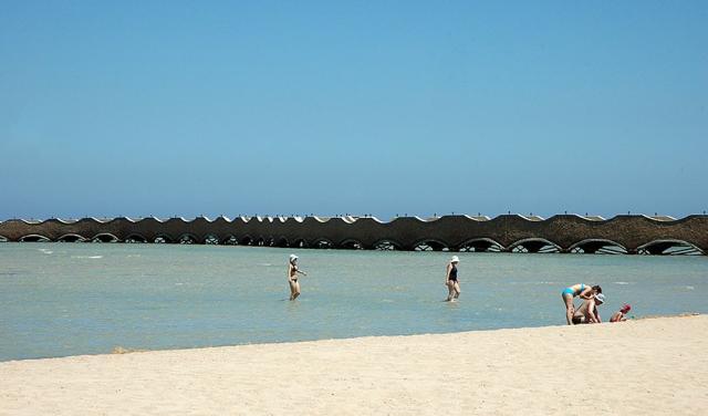 Beach5.jpg