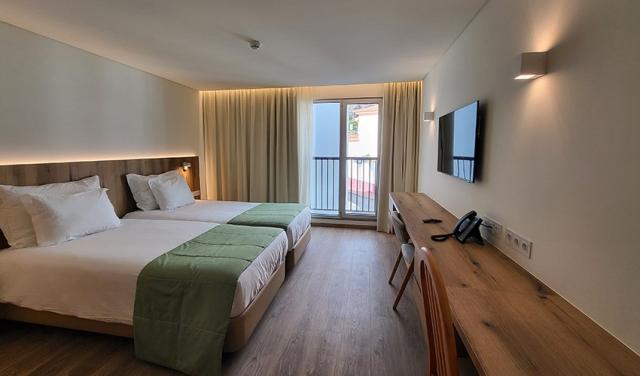 Royal-Orchid-Hotel-36.jpg