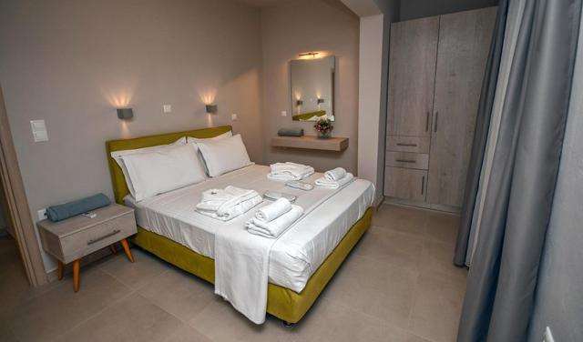 asteri-suites-8.jpg