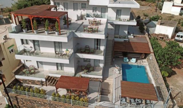 asteri-suites-4.jpg