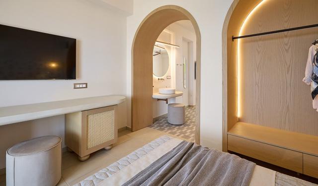Maravel-Star-Art-Hotel-17.jpg
