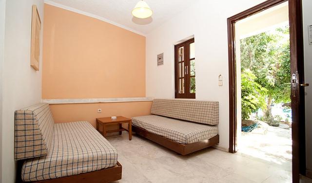 hotel-Kalynda-Island-12.jpg