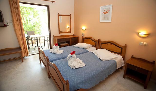 hotel-Kalynda-Island-13.jpg