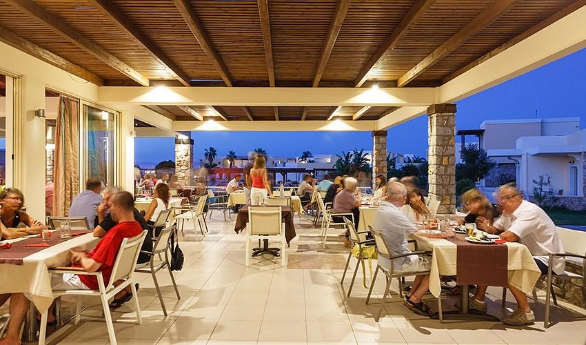 Hotel-Natura-Village-14.jpg