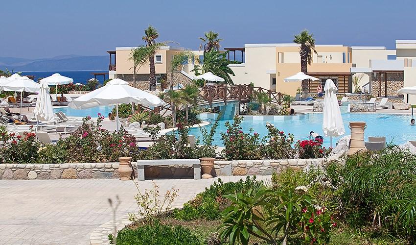 Hotel-Natura-Village-6.jpg